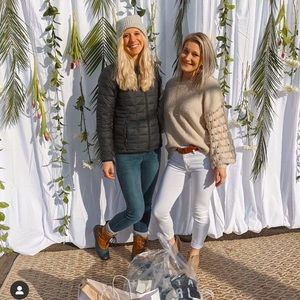 PINK LILY TAN SWEATER